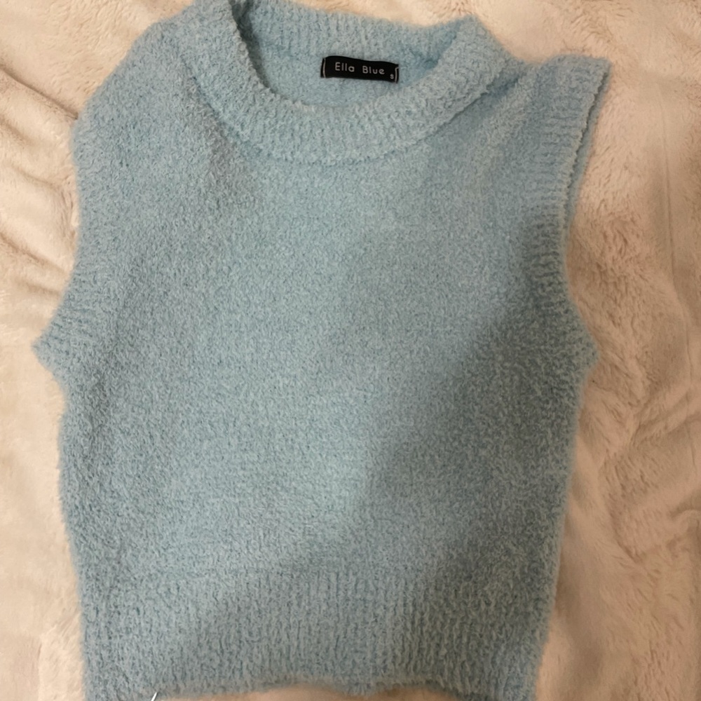 Super comfortable sweater vest